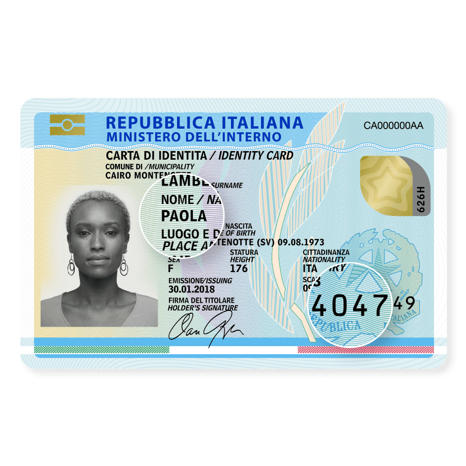 Un passaporto in fase di analisi.